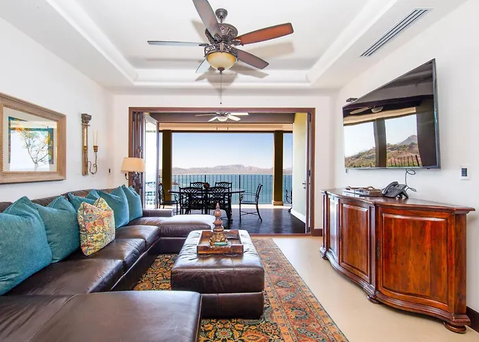 360 Splendor Del Pacifico Residences Apartahotel Playa Flamingo