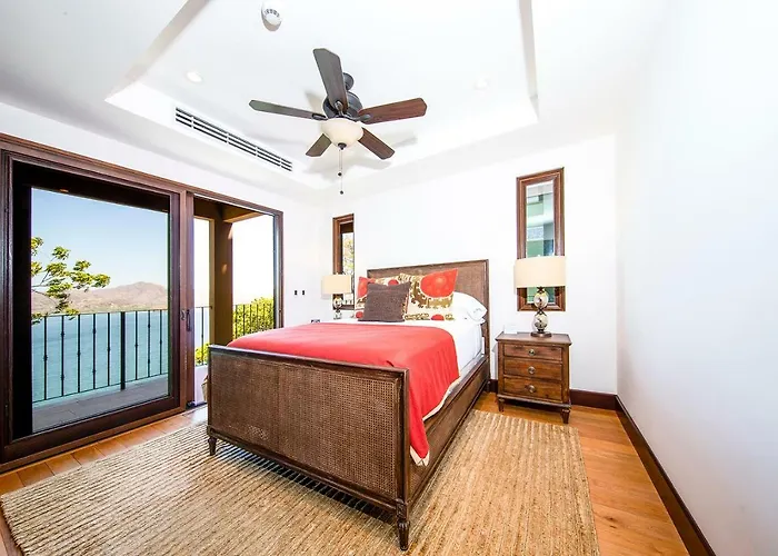 Apartahotel 360 Splendor Del Pacifico Residences Playa Flamingo