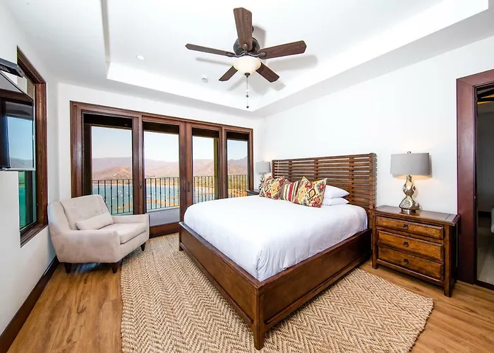 Apartahotel 360 Splendor Del Pacifico Residences 4*
