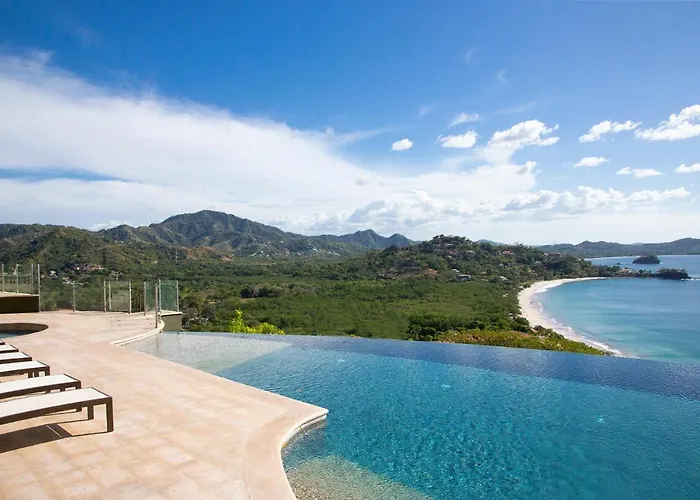 360 Splendor Del Pacifico Residences Apartahotel